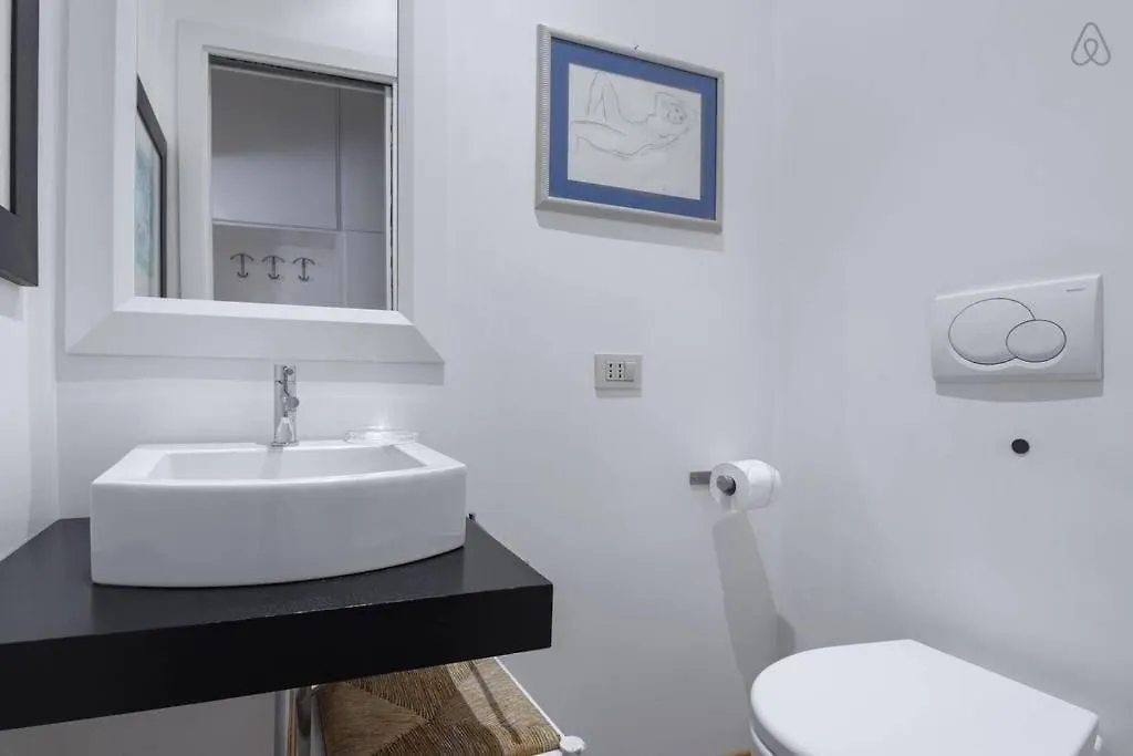 Apartment Vatican Ideal Apt For Family/Couple, A/C, Jacuzzi Rome Italy