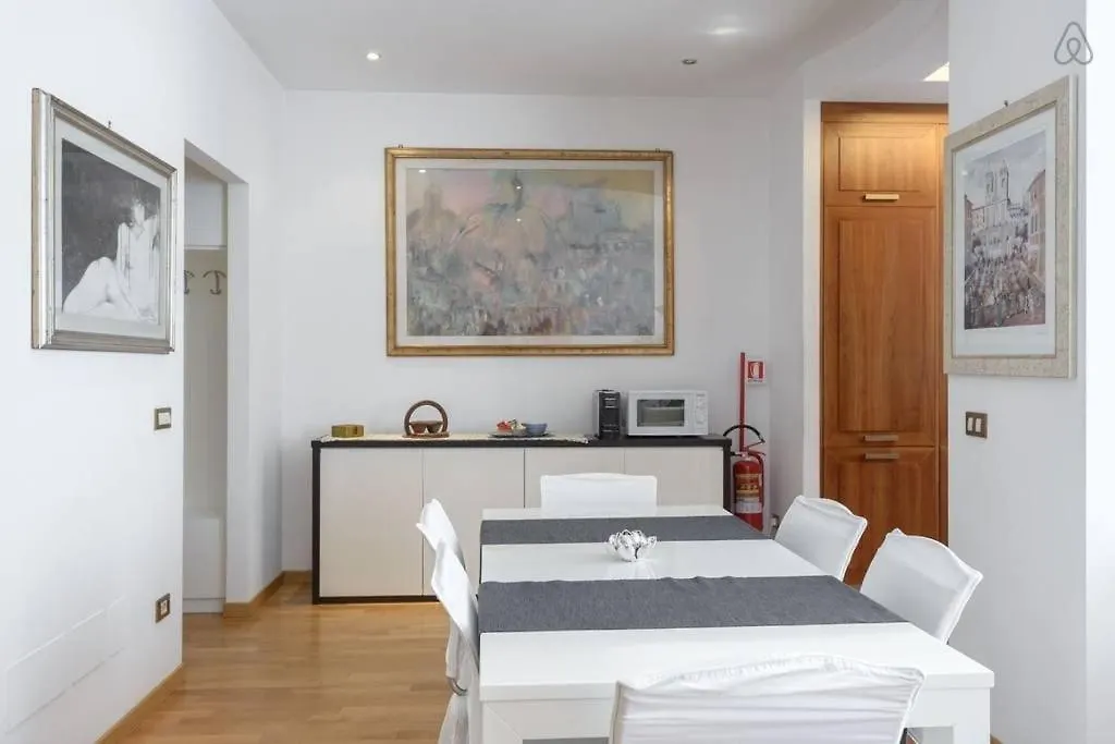 Vatican Ideal Apt For Family/Couple, A/C, Jacuzzi Rome Apartment